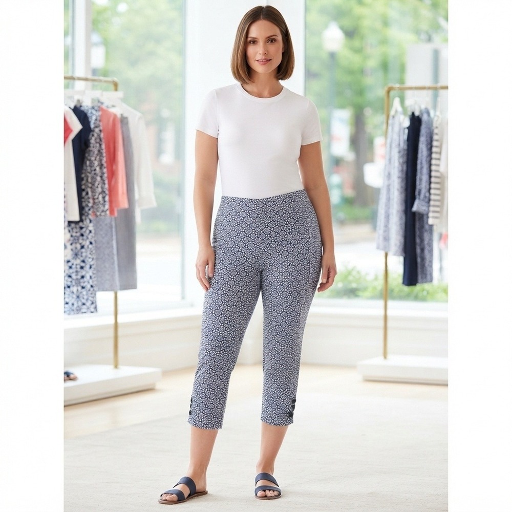 Talbots Cropped Pants Womens 10 Navy White Geometric Floral Excellent Capri
